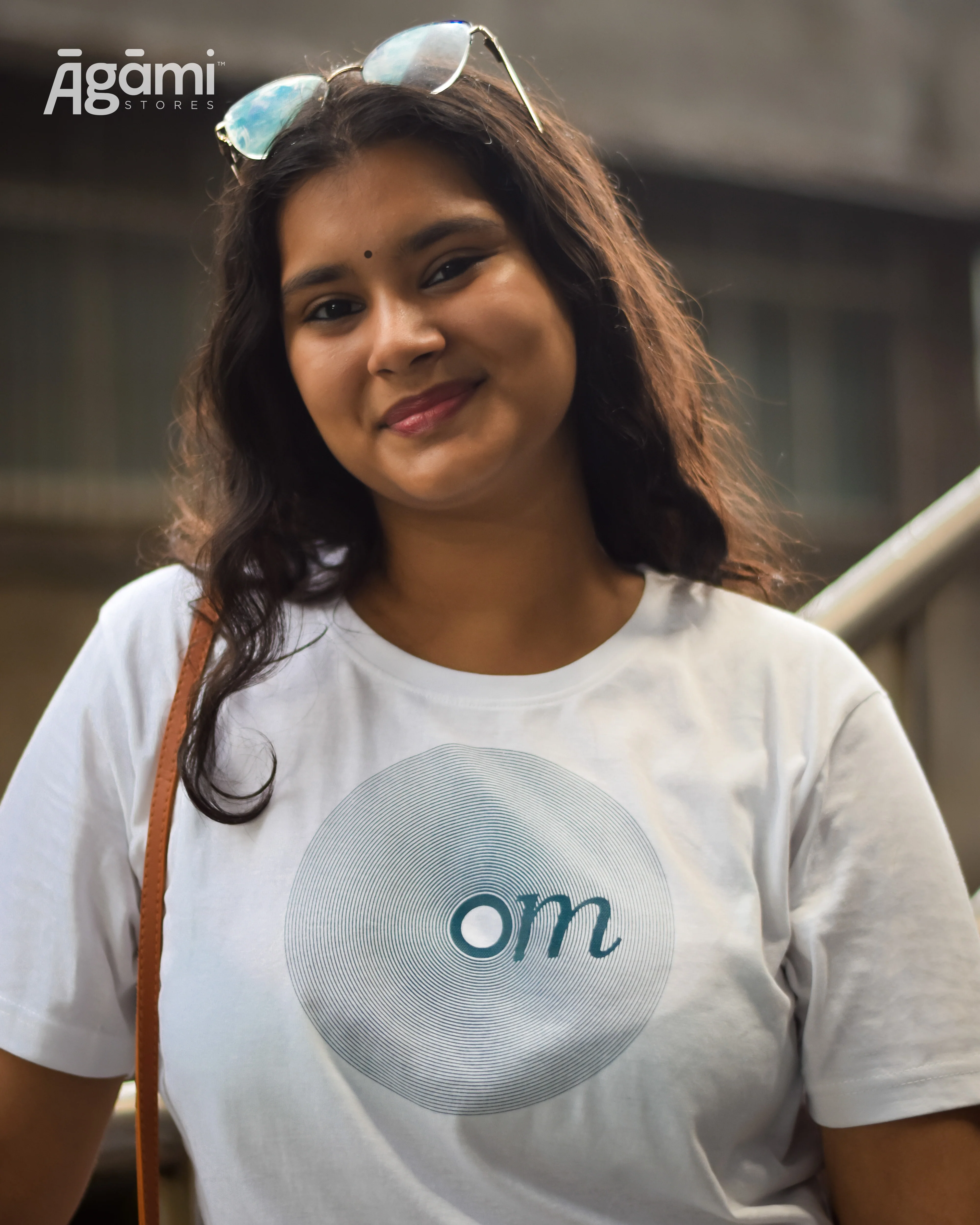 Om Vibes Tshirt - White | Regular Fit - Image 3